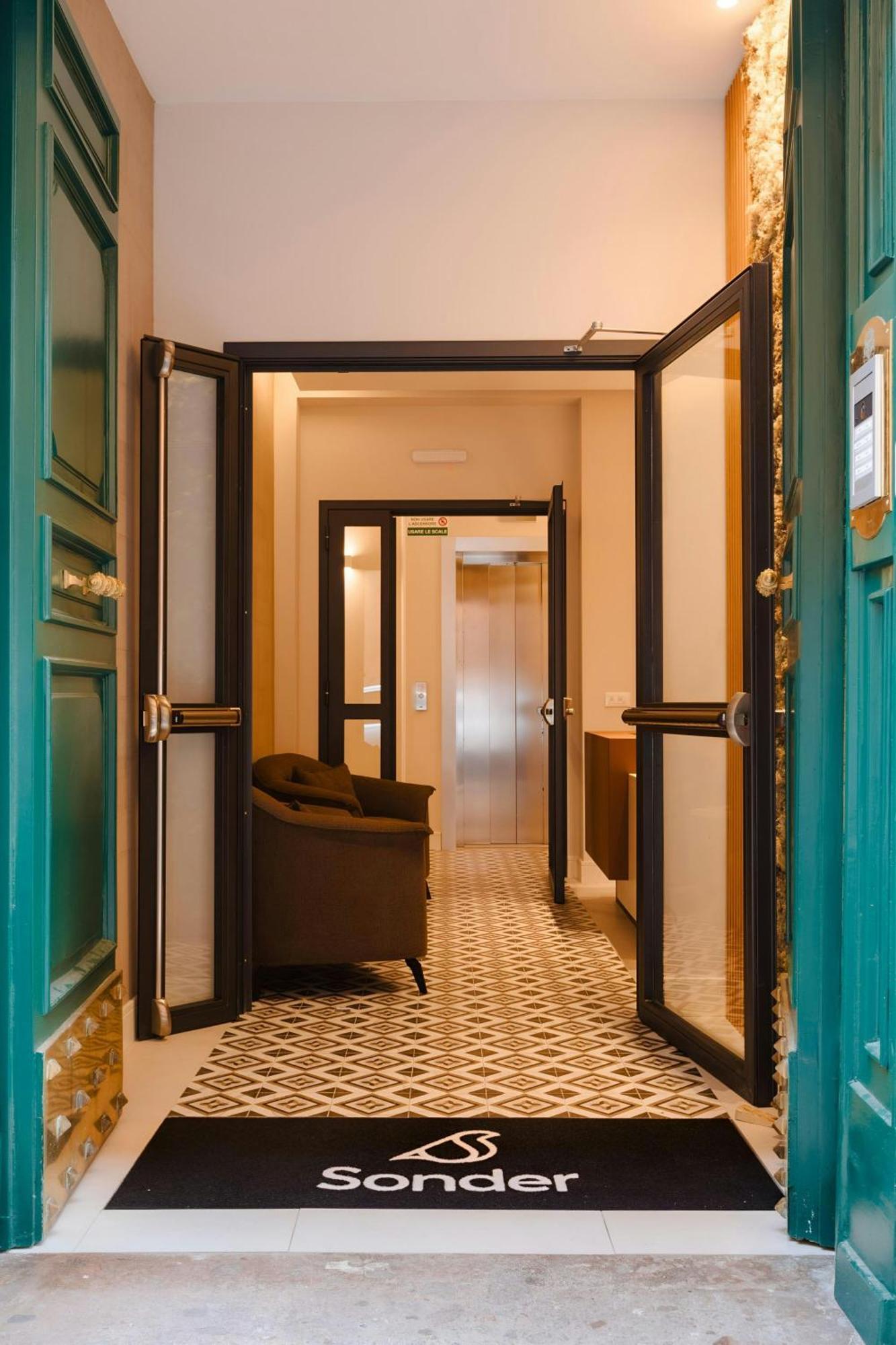 Sonder By Marriott Bonvoy Antinoo Piazza Del Parlamento * Rom