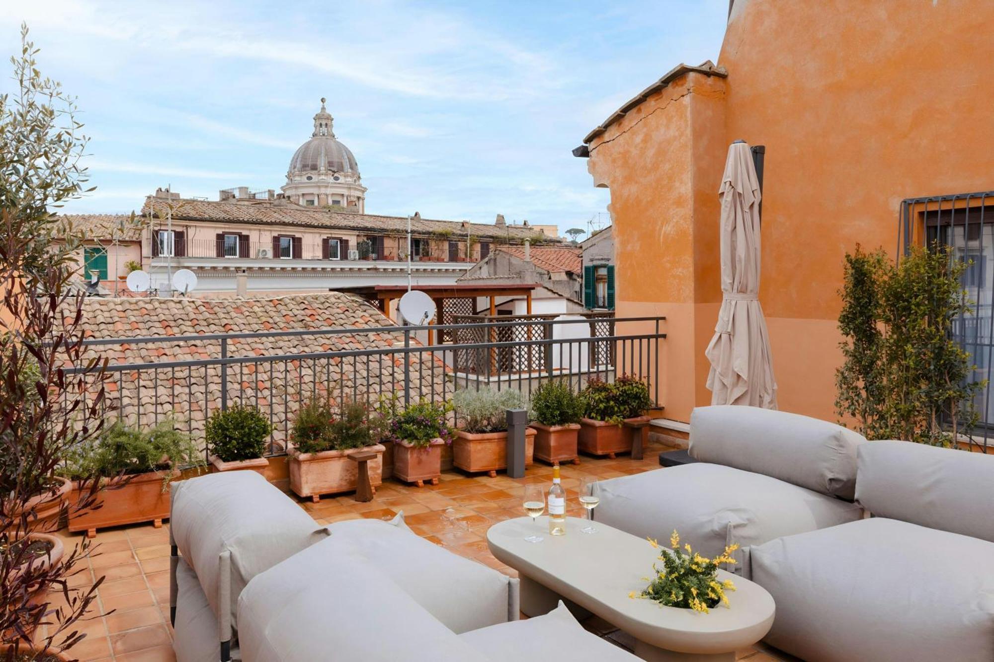 Aparthotel Sonder By Marriott Bonvoy Antinoo Piazza Del Parlamento Rom